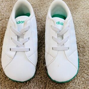 Adidas crib shoes